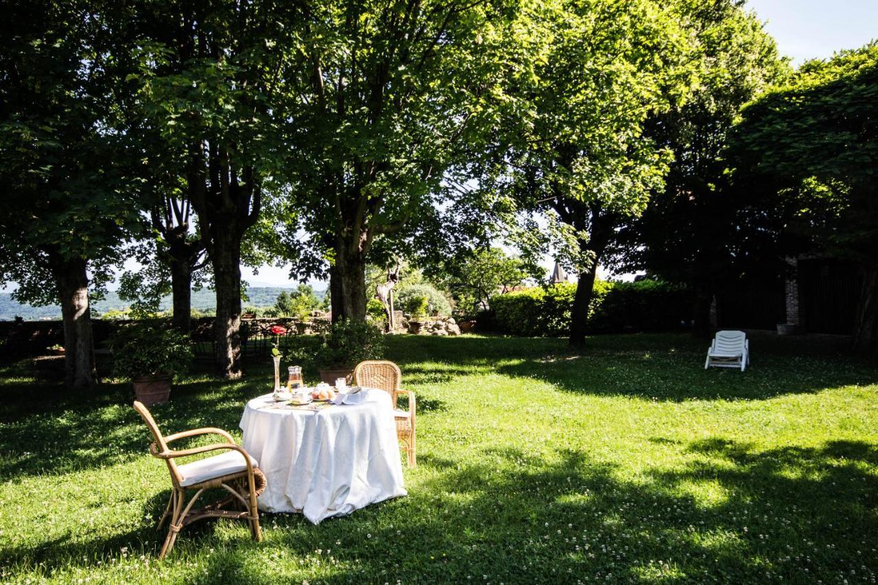 B&B Castello Di Moncrivello Экстерьер фото